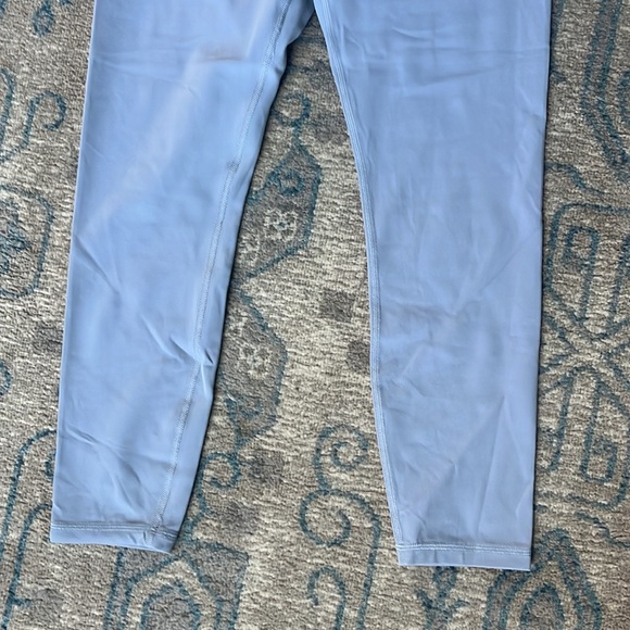 BNWT Athleta Light Blue Ultra High Rise Elation Leggings - Picture 2 of 8
